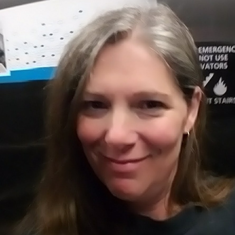 Meet your Posher, Eileen